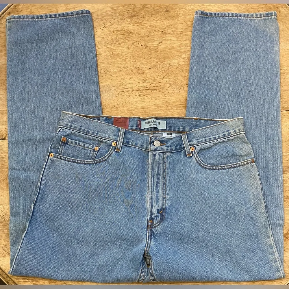 NWT Levi’s 505 Regular Fit Men’s 38X32 Denim Jeans‎